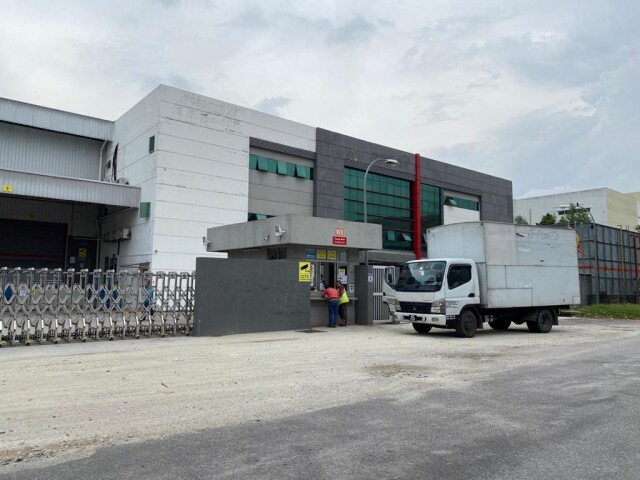 Shah Alam Seksyen 33 Premier Industrial Park, Jalan Sapir 33/7 [ Warehouse for Rent ]