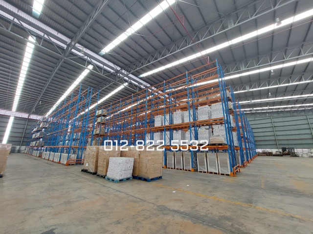 West Port Warehouse for Rent at Jalan Perigi Nanas 7/3