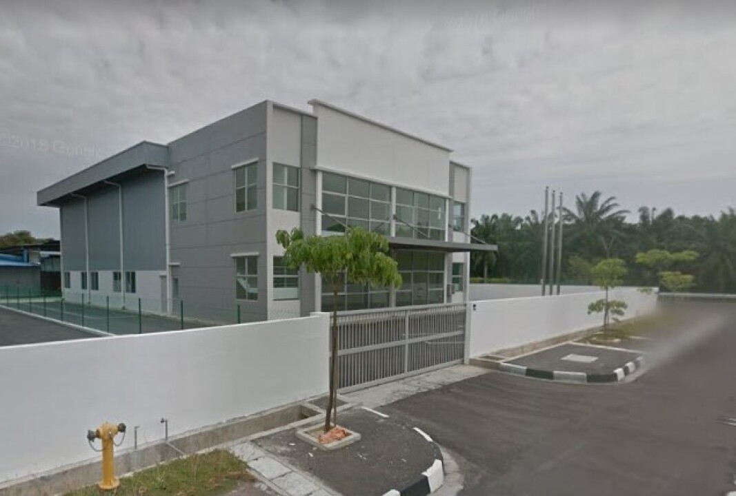 Factory for lease in Kapar, Klang Selangor. The subject industrial factory for rent has a land area of 14,027sqft and a total built up of 8,787sqft.