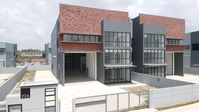 Sungai Buloh, Elmina Business Park [warehouse for rent]