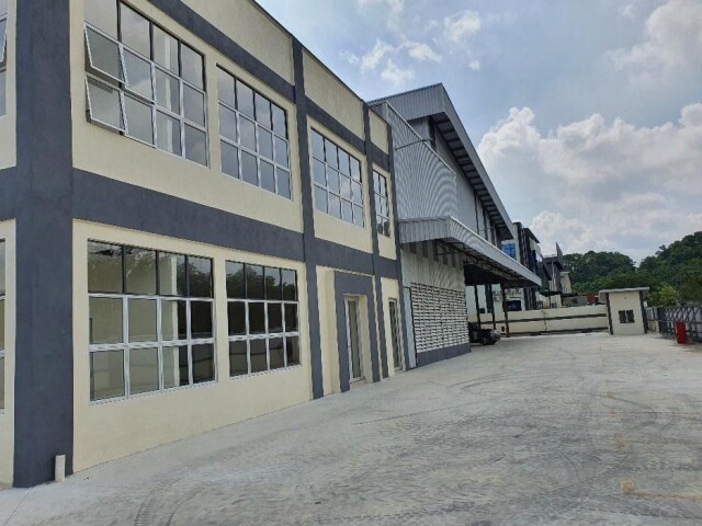 Kajang Bandar Teknologi Kajang Jalan P4/6 [Factory For Rent]
