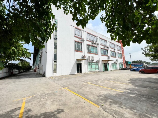 Puchong Taman Perindustrian Puchong Jalan Layang - Layang 1, Warehouse for Rent