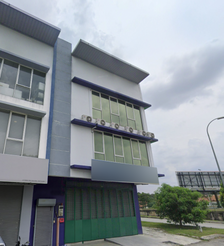 Shah Alam Seksyen 32 Seksyen 32 Bukit Kemuning 2 half storey Link Factory For Rent